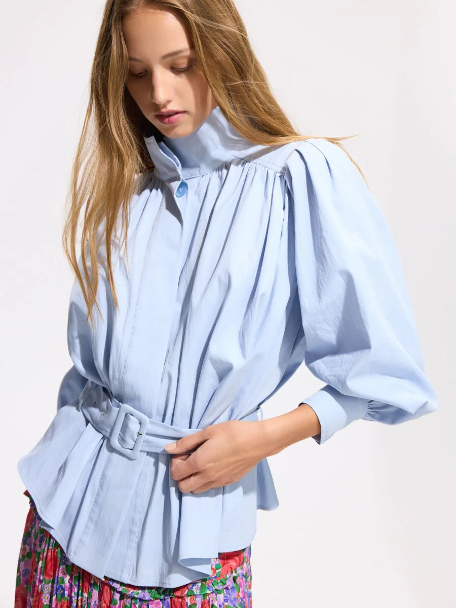 Još je rano za jakne - ali u Reserved je stigao model koji će biti veliki trend 9 072KK 05X 002 1 1297045