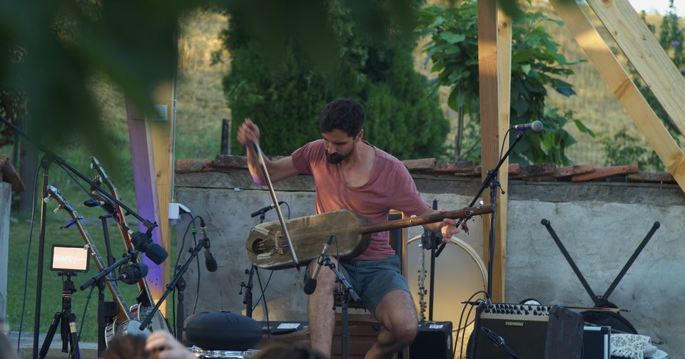 Spremite se za festival „Polja”, šumu dobrog provoda i autentičnog zvuka 9 IZTOK KOREN photo by Srdjan ManAev