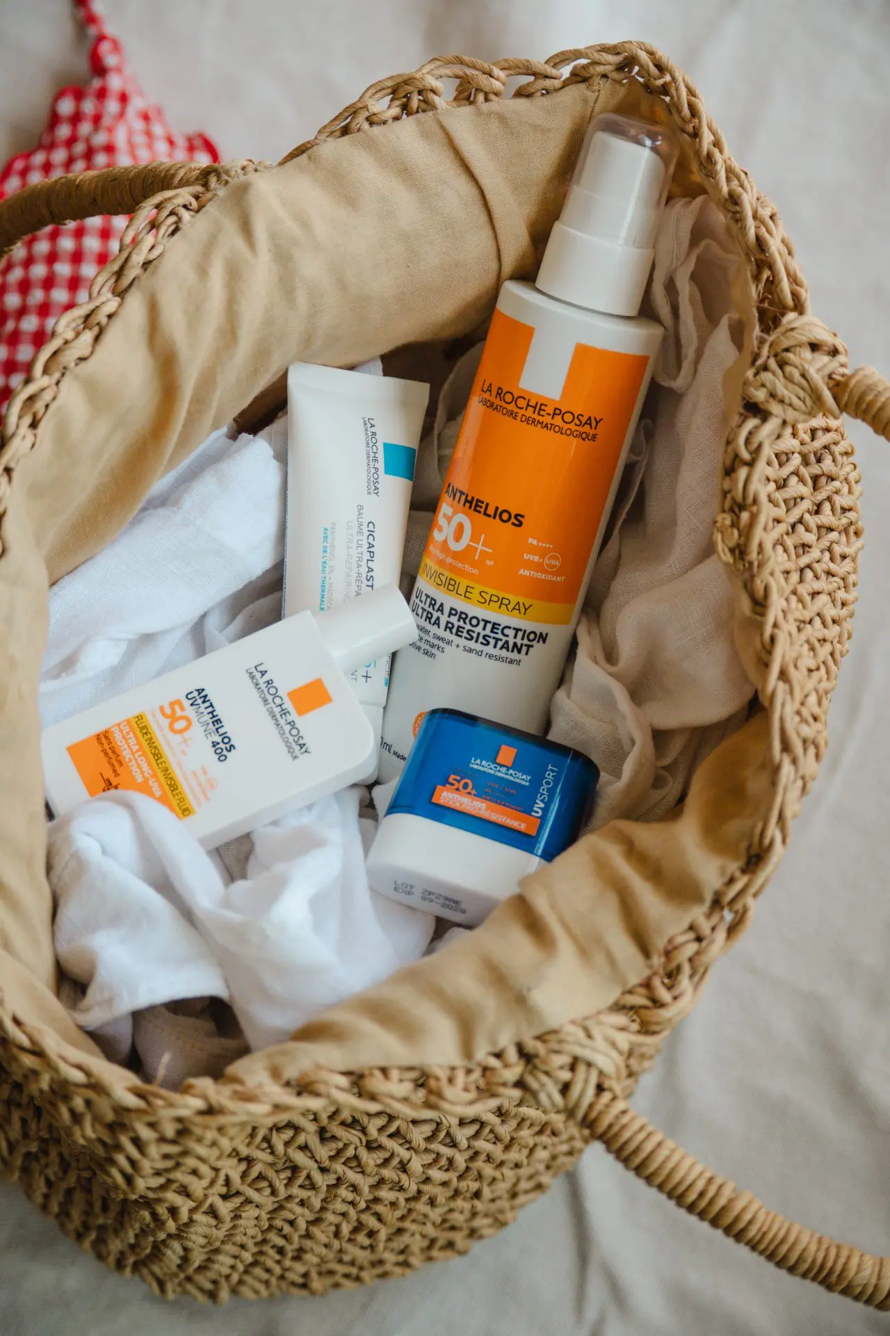 Reci nam kakvo leto voliš i mi ćemo ti naći savršenu SPF kremu 15 La roche posay 100