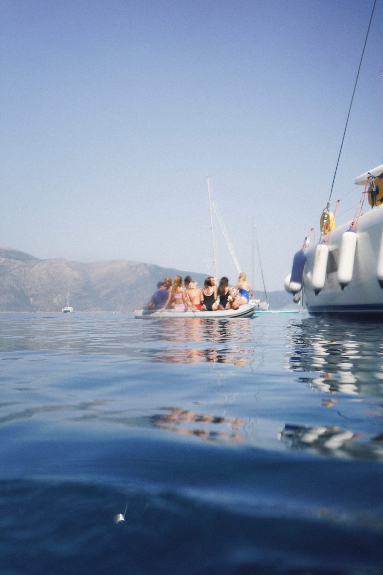 Jedrenje Jonskim morem - i najlepše resort kolekcije sezone: PARAISO mediteranska priča 18 NT 06