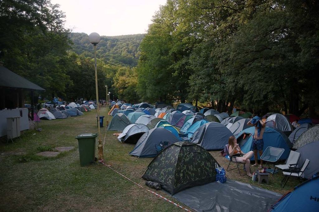Uho za muziku, oko za minđuše: Izveštaj sa OK Festa 9 thumbnail 15