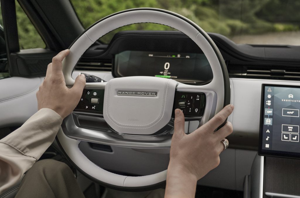 RANGE ROVER ELECTRIC