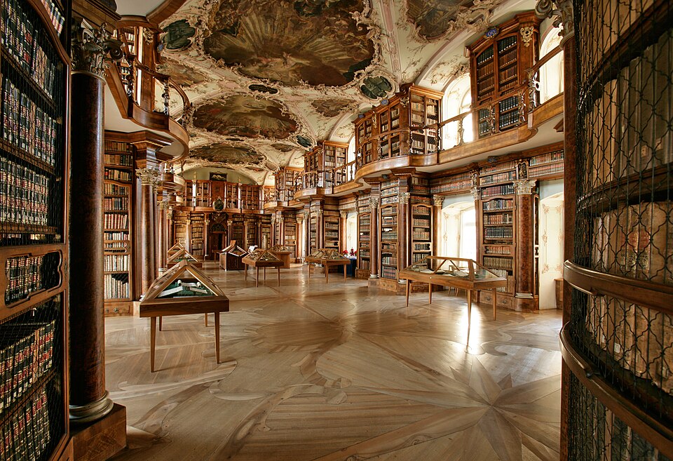 Stiftsbibliothek St Gallen Barocksaal 01
