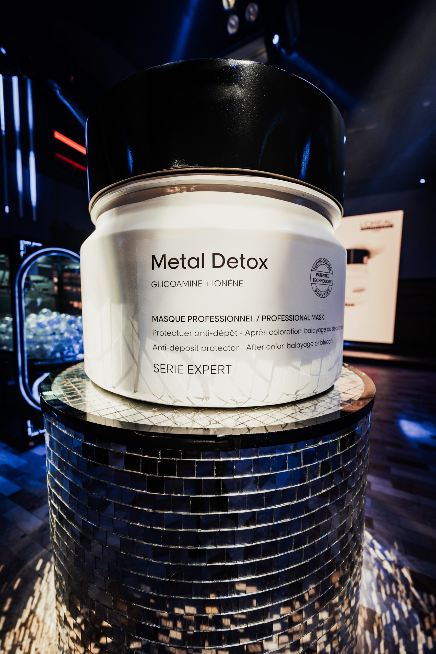 METAL DETOX by LOREAL PRO je broj 1 profesionalna maska na svetu* 7 WeAreOne production Loreal 16 scaled