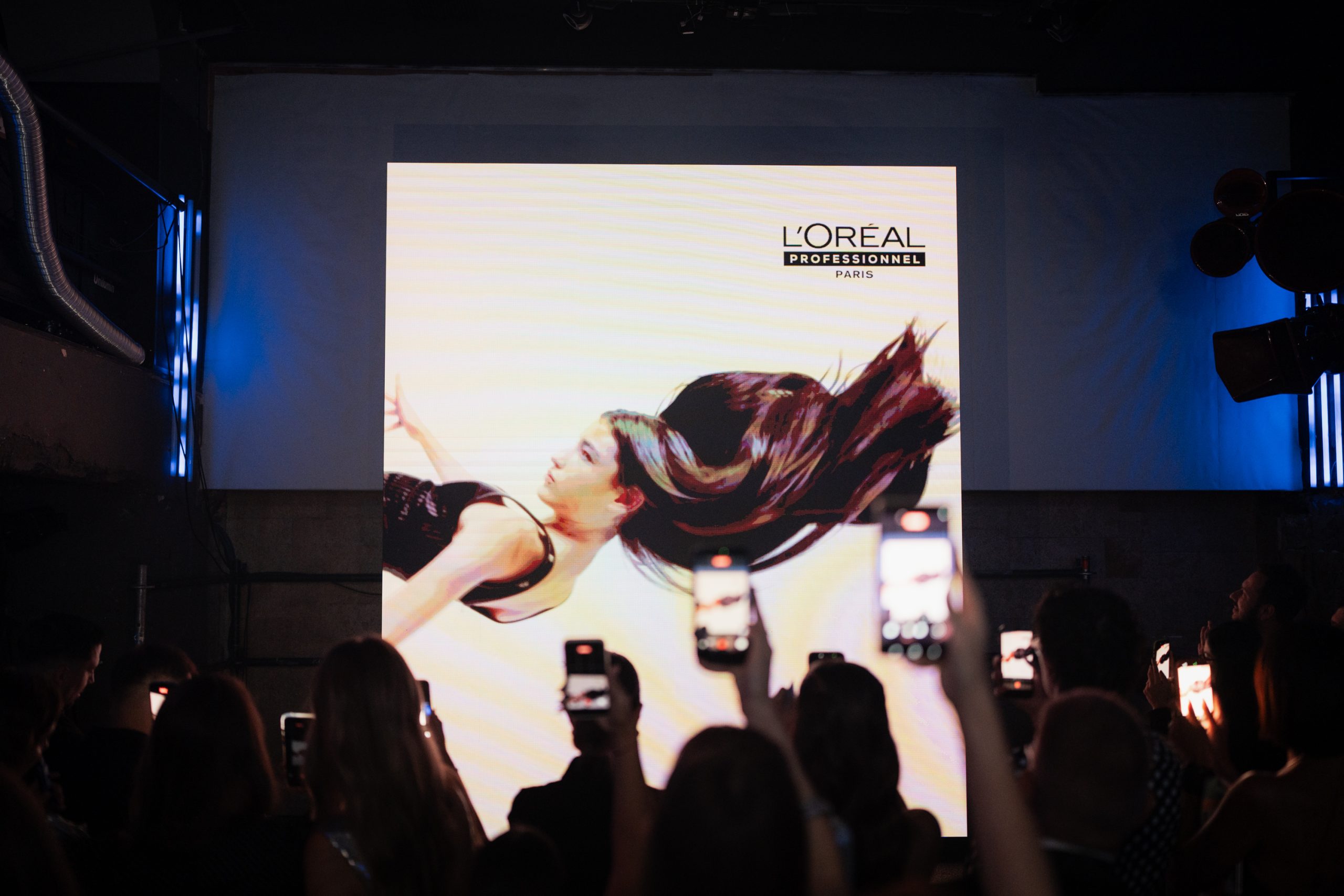 METAL DETOX by LOREAL PRO je broj 1 profesionalna maska na svetu* 14 WeAreOne production Loreal 173 scaled