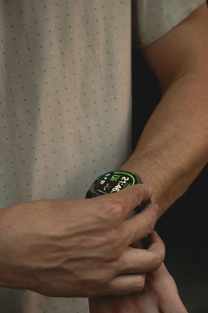 Od prvog koraka do poslednjeg kilometra: Kako Aleksa Jovanović trči uz Samsung Galaxy Watch Ultra2 17 Aleksa Jovanovic BURO AKI WATCH ULTRA2 27