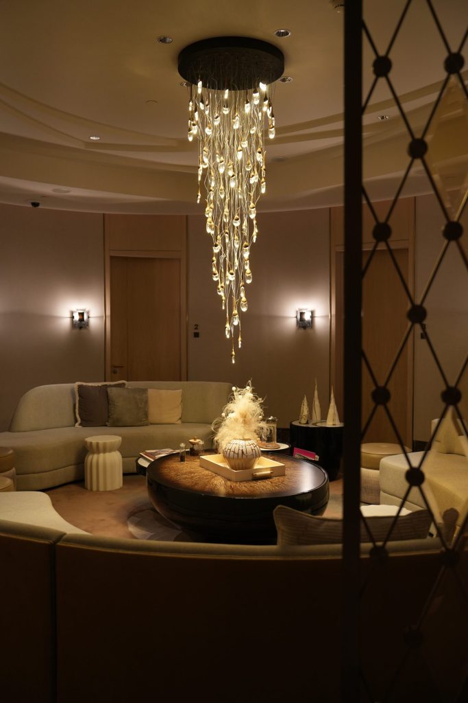 Na najboljoj adresi Beograda, wellness se doživljava drugačije: Otkrijte St. Regis Spa centar
19 DSC09693 scaled e1792230622211