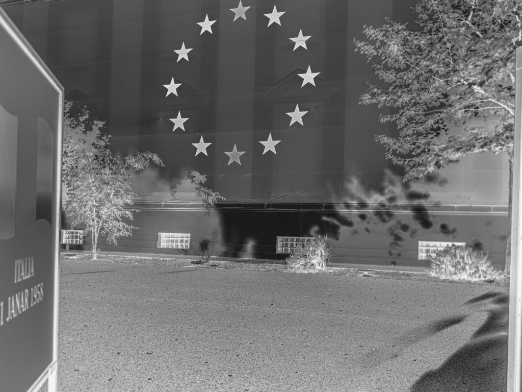 Izložba „Atlas Europia“ u Sarajevu: Stefano de Luiđi mapira evropsko sećanje 14 Stefano de Luidji izlozba fotografija Atlas Europia Sarajevo 13 1