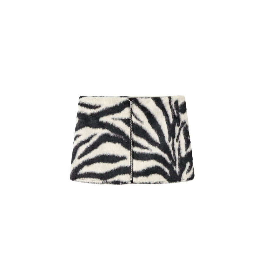 7 načina da izgledate neverovatno kul uz zebra print ove jeseni 17 Zebra print je u fokusu za 2026